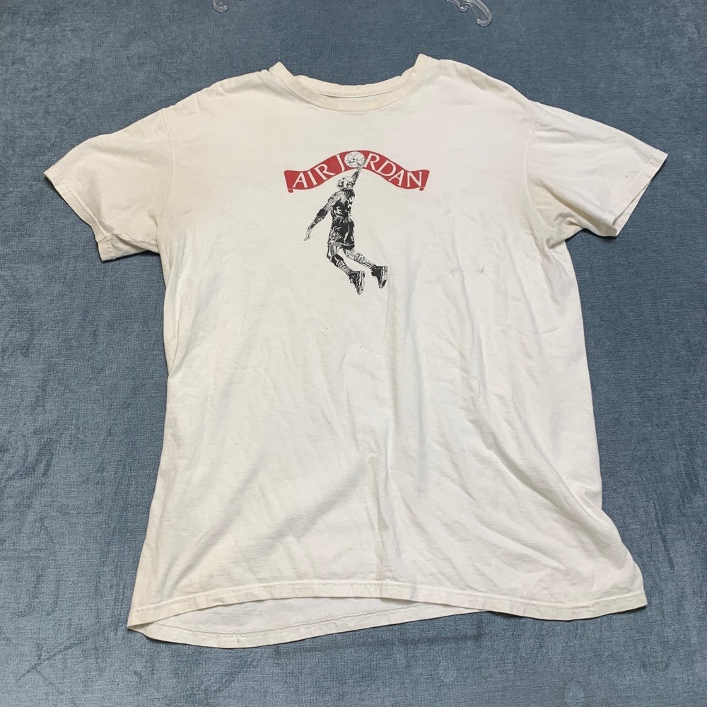 Nike Air Jordan T-Shirt Mens XL White Graphic Logo Casual Short Sleeve Crew Neck